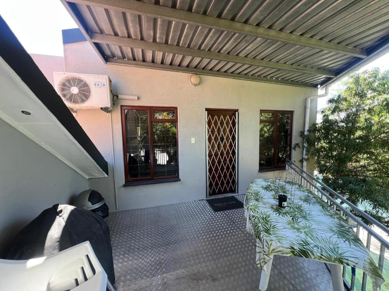3 On Nebraska Accommodation Bellville Esterno foto