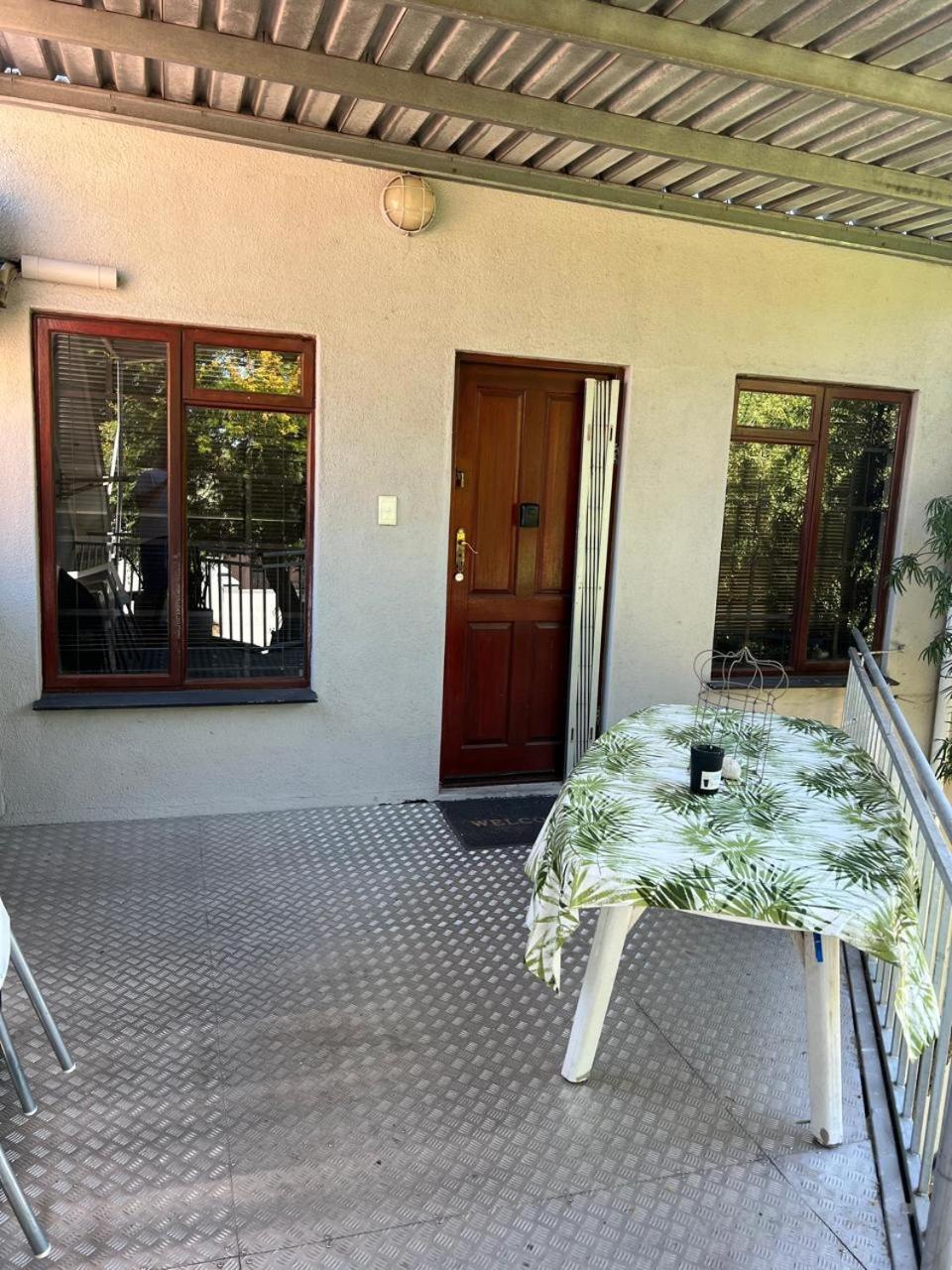 3 On Nebraska Accommodation Bellville Esterno foto