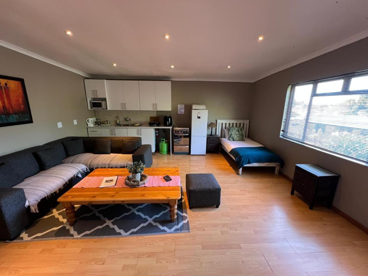 3 On Nebraska Accommodation Bellville Esterno foto